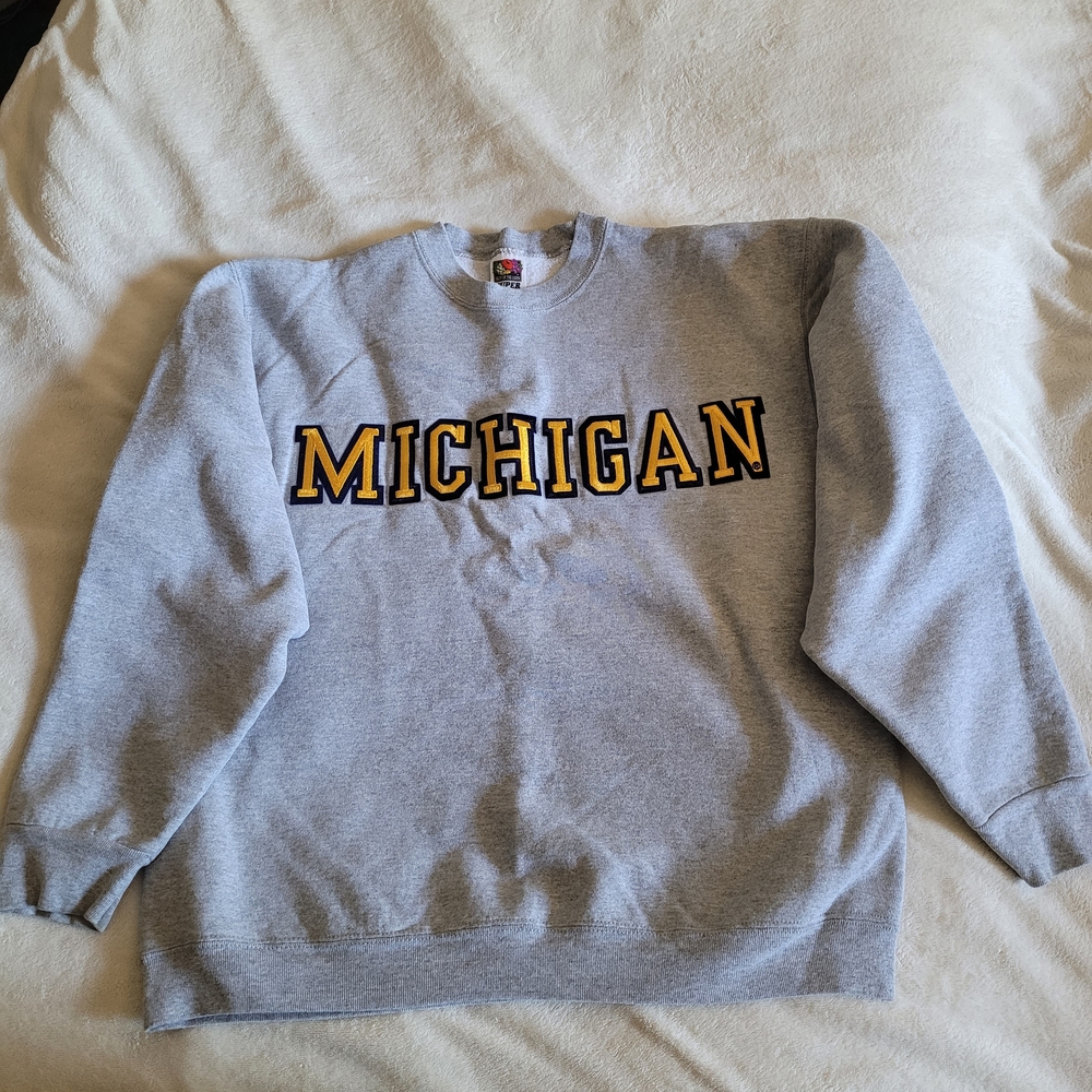 Fruit of the Loom Gray Michigan Crewneck Sweater